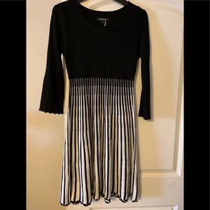 Cute knit dress. Comfortable and stylish